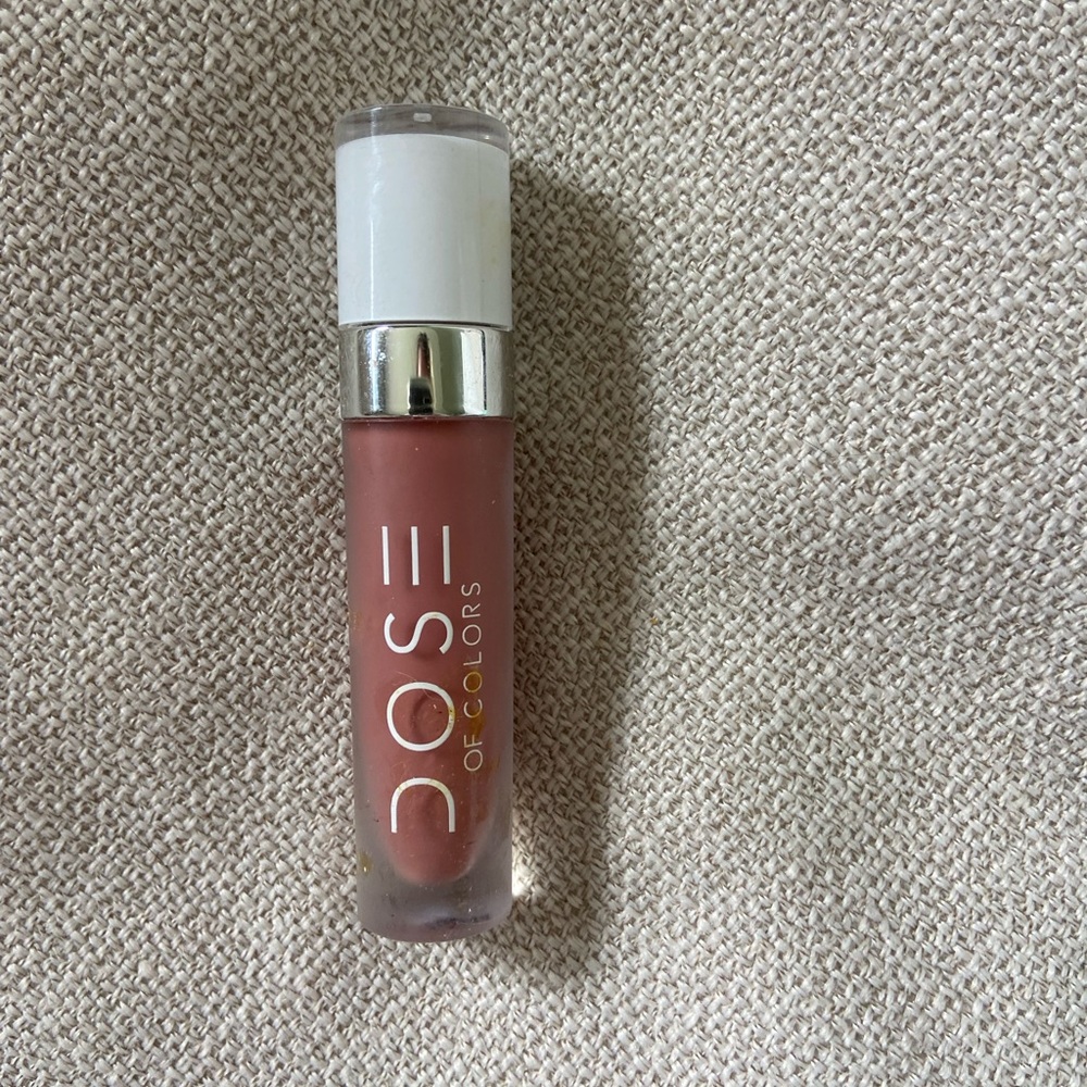 Dose- TRUFFLE LIQUID MATTE LIPSTICK